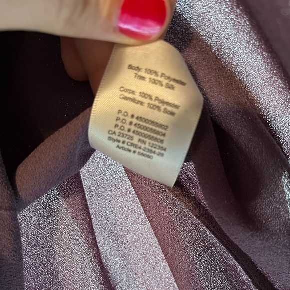 Aritzia wilfred nuit sleeveless  top in eggplant colour - Picture 2 of 10